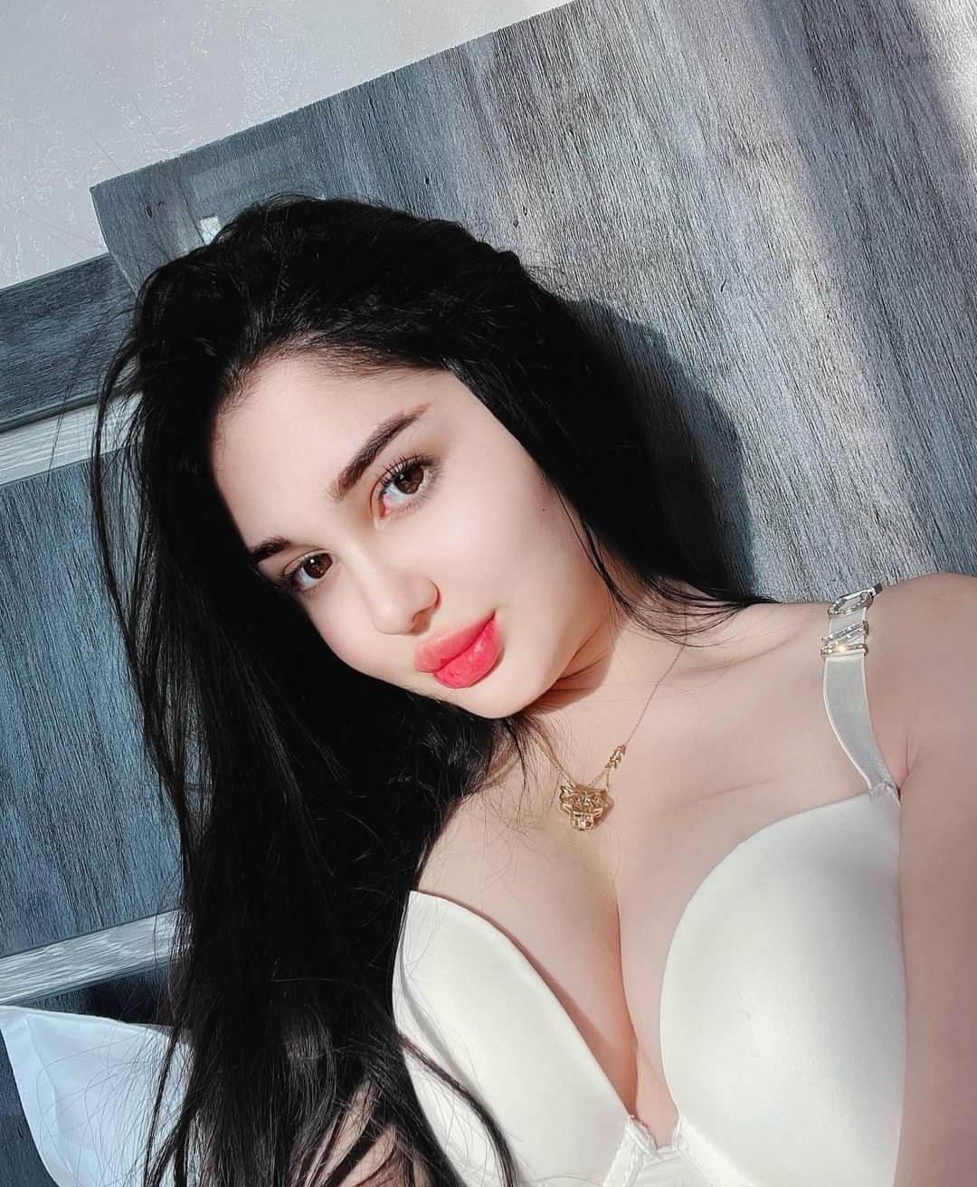 Ankara Erişilebilir Kadın Bayan Escort Cemre